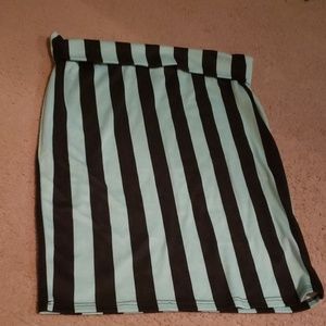 Black and seafoam green lularoe pencil skirt